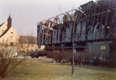 img014.jpg