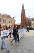 2014_09_06_povorka-ponosa_gay-pride_osijek_cacan_59.jpg