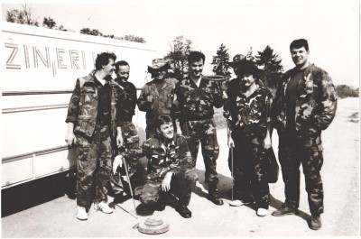 INŽENJERIJA 130.BR.HV 1992.PRED ODLAZAK NA RAZMINIRANJE.jpg