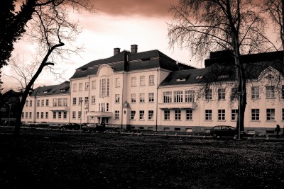 Klinička_bolnica_Osijek_-_stara_kirurgija.JPG