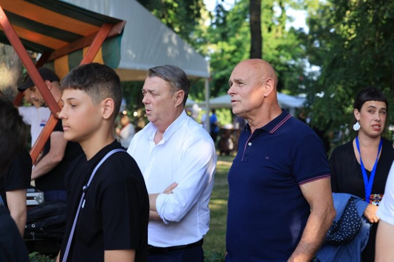 25. Međunarodni etno susreti: Baranja u punom sjaju ispred dvorca Eugena Savojskog