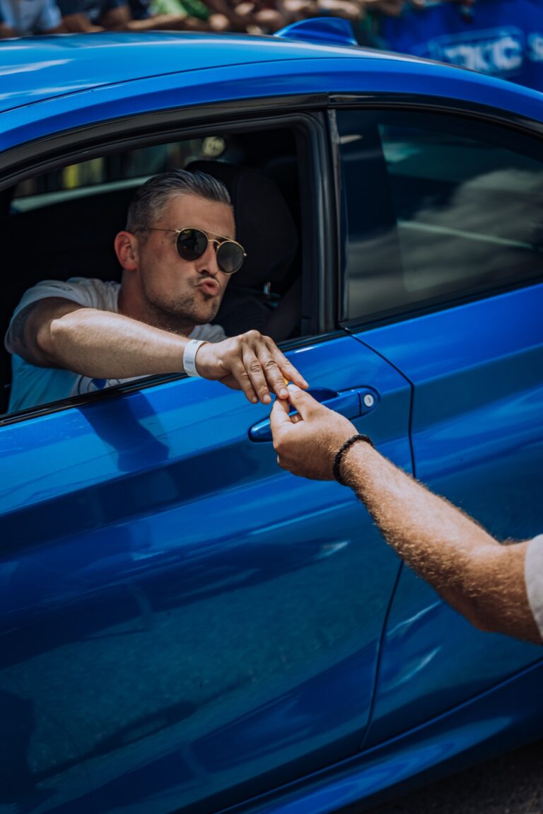 [FOTO] Osijek u petoj brzini: Spektakularan Street Race privukao tisuće posjetitelja
