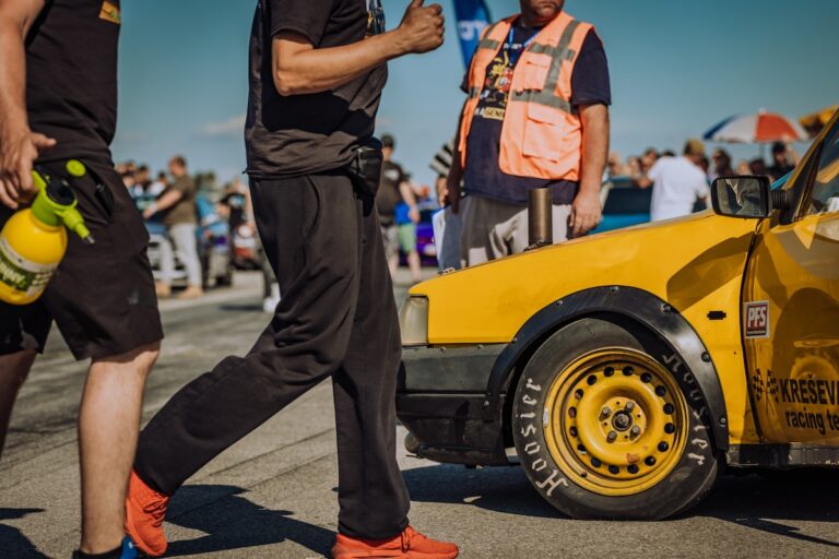 [FOTO] Osijek u petoj brzini: Spektakularan Street Race privukao tisuće posjetitelja