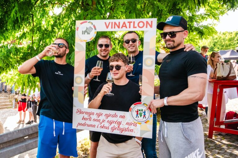 [FOTO] Peto izdanje Vinatlona okupilo rekordan broj posjetitelja