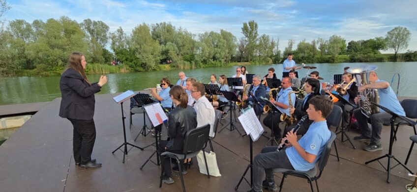 Trg slobode: Koncert “Glazbeni zagrljaj domovini”