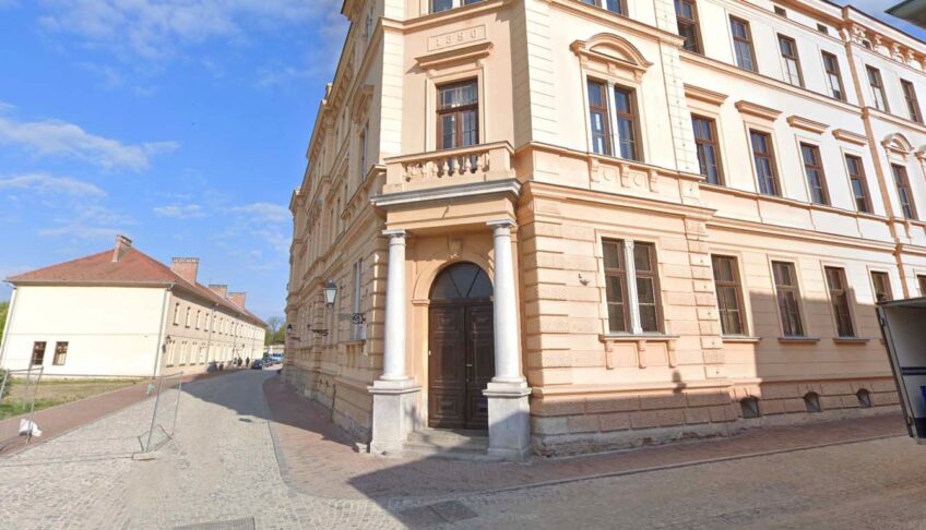 Počeli upisi u srednje škole: Veliko zanimanje za gimnazije i strukovne škole u OBŽ