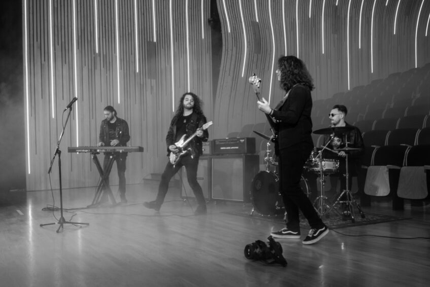 [VIDEO] Echoes predstavili treći singl – spot snimljen u najmodernijoj dvorani Hrvatske
