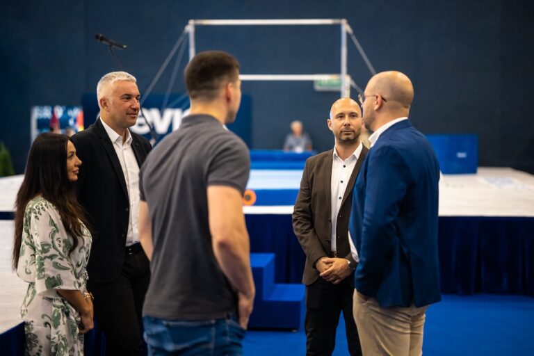 [FOTO] Sport ujedinjuje: EYOF otvoren u Osijeku, 500 mladih gimnastičara iz 40 zemalja stiglo u Gradski vrt