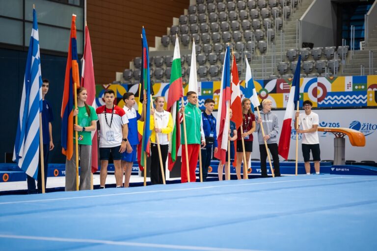 [FOTO] Sport ujedinjuje: EYOF otvoren u Osijeku, 500 mladih gimnastičara iz 40 zemalja stiglo u Gradski vrt