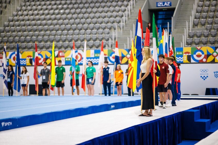 [FOTO] Sport ujedinjuje: EYOF otvoren u Osijeku, 500 mladih gimnastičara iz 40 zemalja stiglo u Gradski vrt