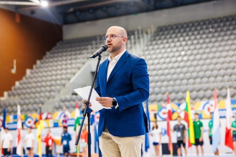 [FOTO] Sport ujedinjuje: EYOF otvoren u Osijeku, 500 mladih gimnastičara iz 40 zemalja stiglo u Gradski vrt