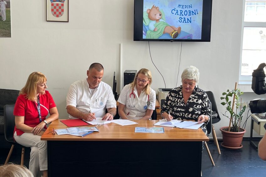 Umjetnost pomaže malim pacijentima: Akademija i KBC Osijek udružili snage