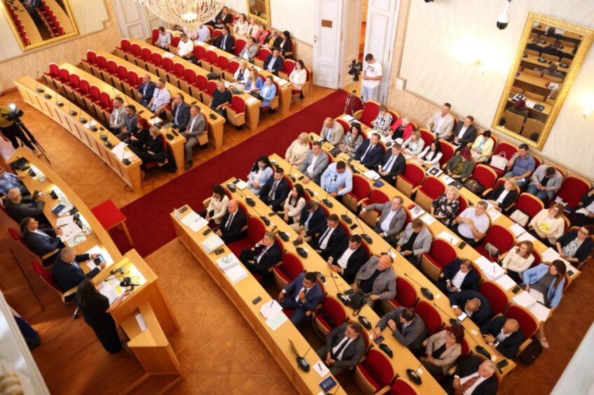 Na sjednici Skupštine OBŽ usvojen najveći proračun do sada i nova ustrojstva upravnih tijela