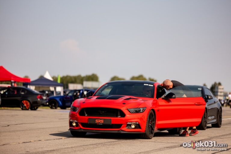 [FOTO] 34. Street Race Show