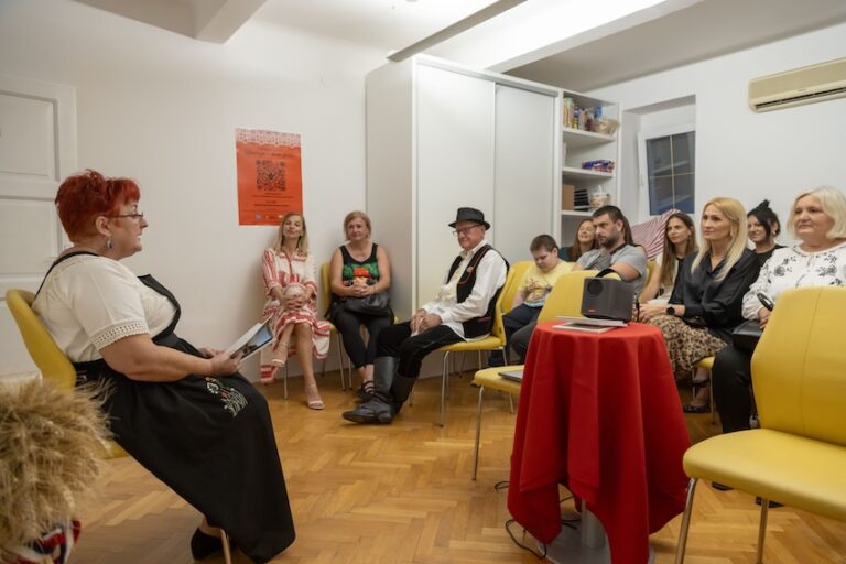[FOTO] “Slavonija u mom srcu”: DOKKICA obilježila Međunarodni dan kulturne baštine uz djecu, učitelje i slavonsku tradiciju