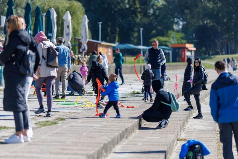 [FOTO] Unatoč hladnoći, HeadOnEast 2025. privukao rekordnih 30 tisuća posjetitelja u osječku Tvrđu