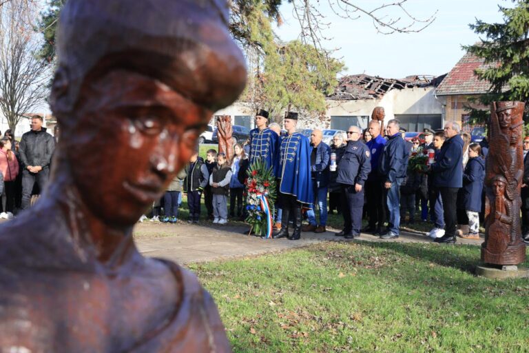 Sjećanje na 41 žrtvu: Ernestinovo odalo počast poginulim i nestalima