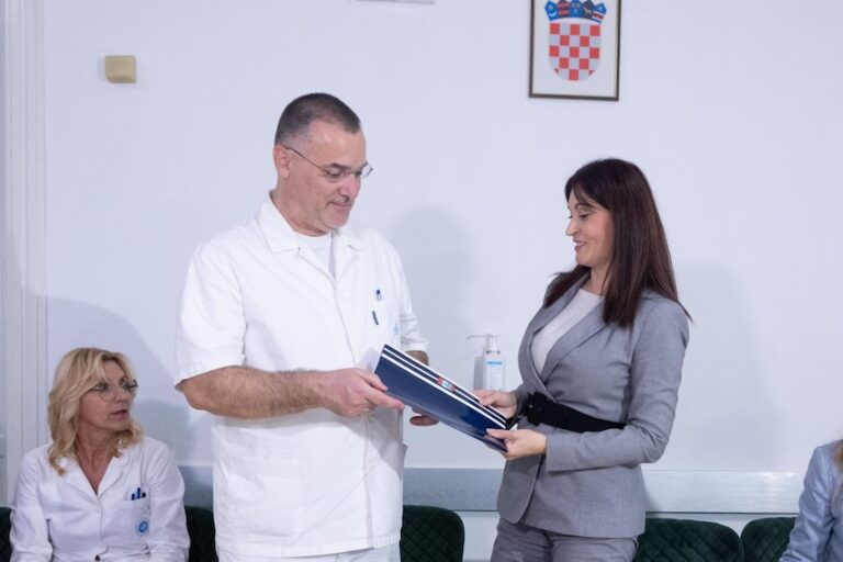 Korak bliže novoj bolnici: Osječko-baranjska županija darovala čestice za izgradnju KBC-a