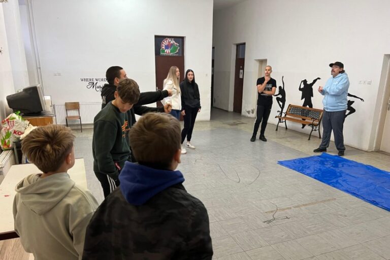 Filmske priče u stop-triku: radionica “See/Touch/Try” održana u Dardi