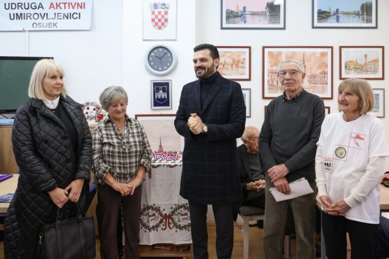 Udruga Aktivni umirovljenici obilježili Dan grada trodnevnim turnirom i druženjem
