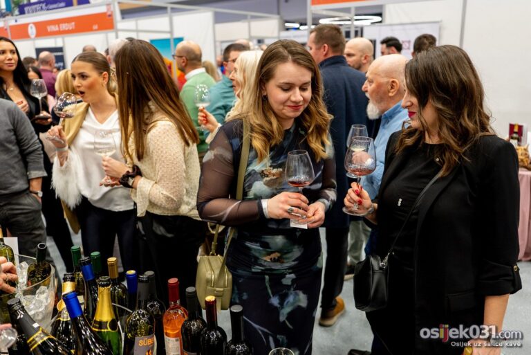 [FOTO] Osijek u znaku najboljih vina – svečano otvoren 11. WineOS by Graševina Croatica
