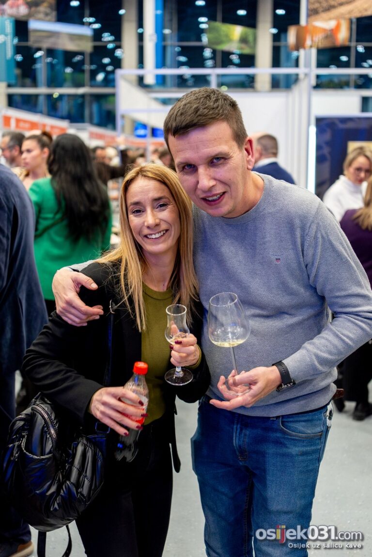 [FOTO] Osijek u znaku najboljih vina – svečano otvoren 11. WineOS by Graševina Croatica