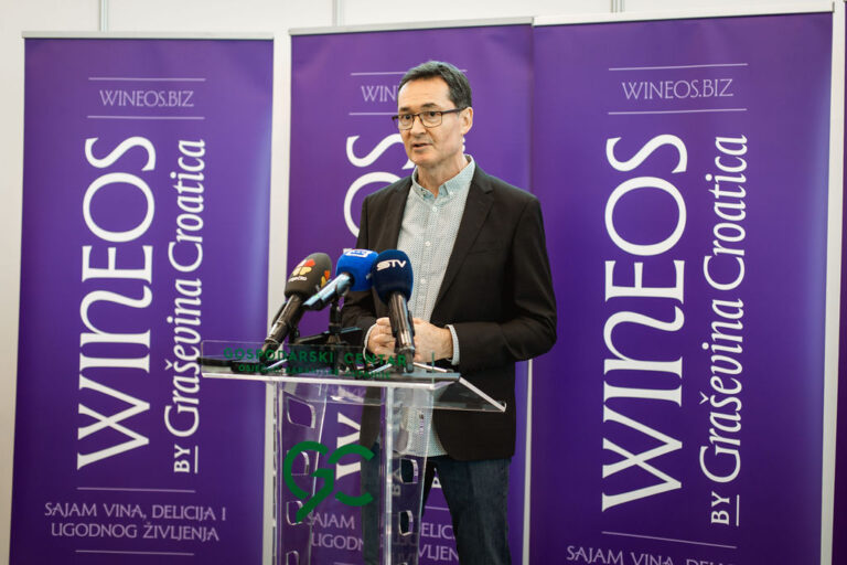 Vinski ključ je predan: WineOS 2026. otvara novu vinsku godinu u Osijeku