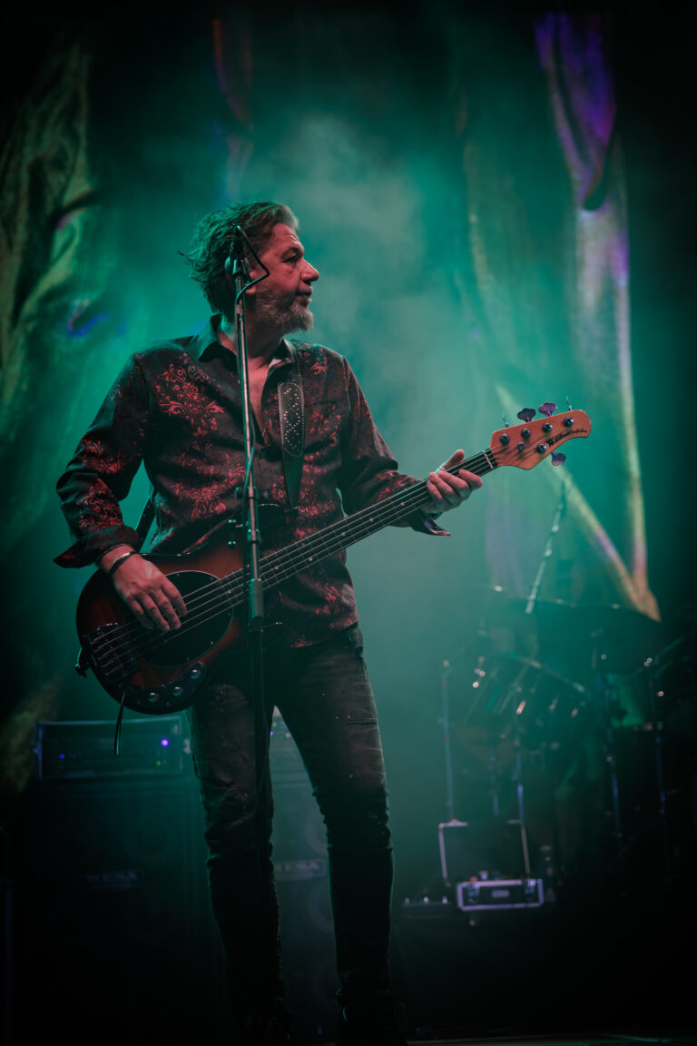 [FOTO] Emocija, zajedništvo i rock’n’roll: Parni Valjak oduševio u Gradski vrt