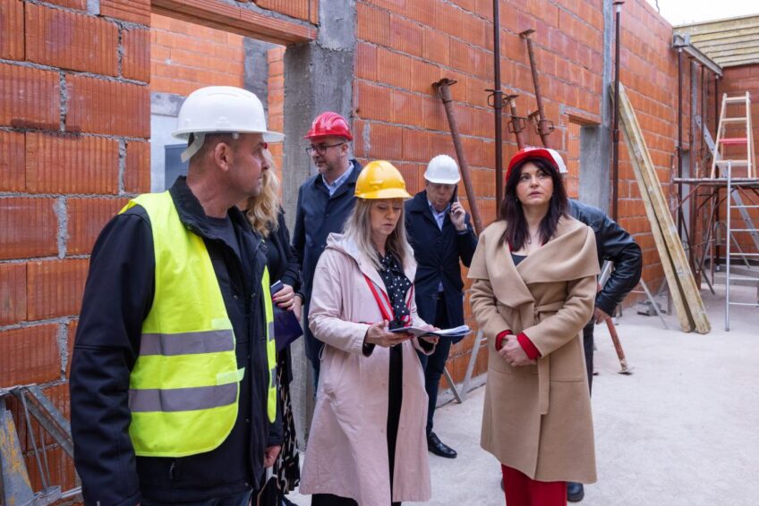 Od stare zgrade do moderne škole: Satnica Đakovačka dobiva sve što djeca trebaju za učenje!