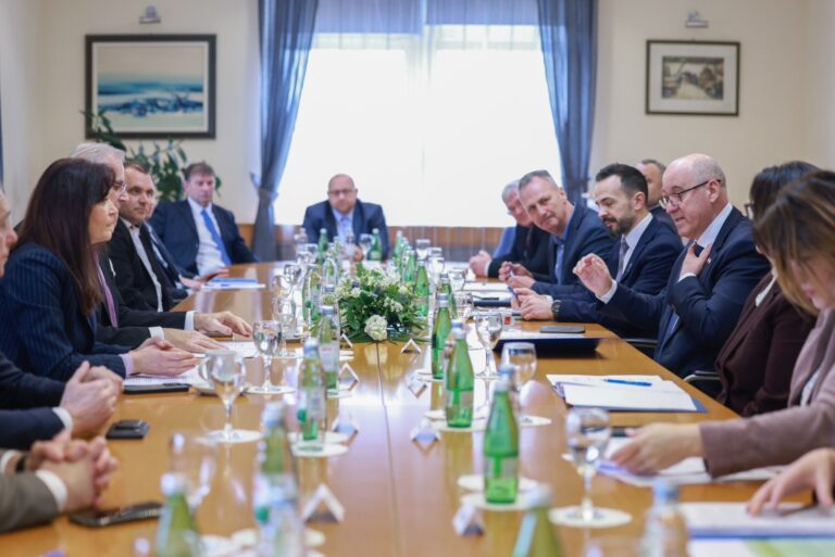 Nova faza ulaganja u Beli Manastir: U tijeku obnova 21 višestambene zgrade