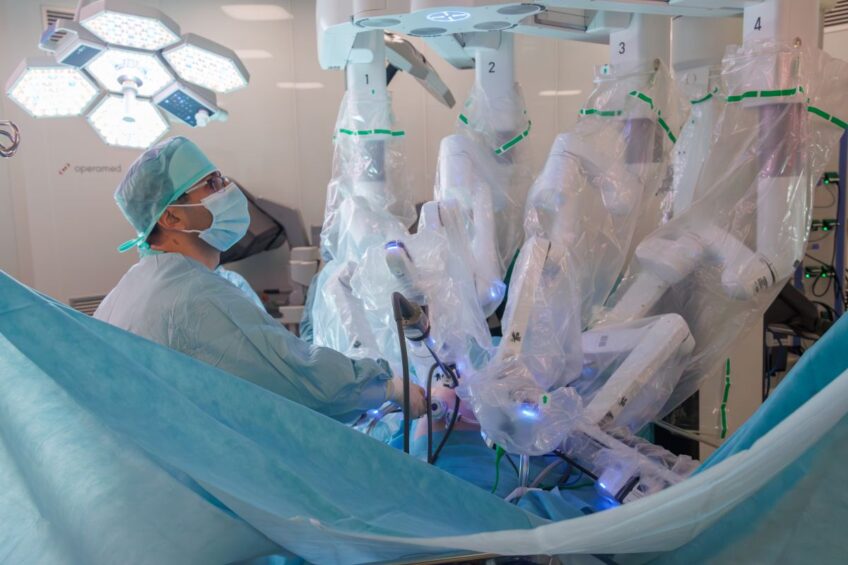 Preciznost budućnosti već danas: Priora obilježila 100 Da Vinci operacija