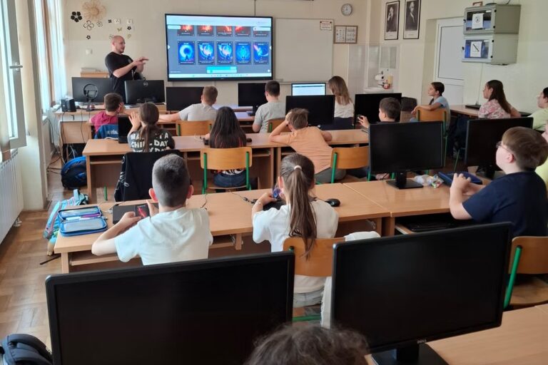 OŠ Višnjevac uspješno provela projekt “AI Explorers – kreativno otkrivanje umjetne inteligencije”