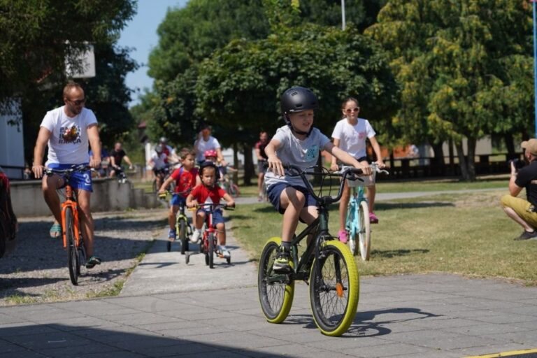 Bogatim programom završene 21. Bizovačke ljetne večeri