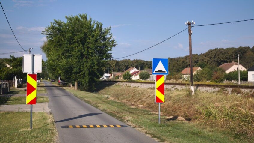 Vozači, usporite! U Cretu Bizovačkom postavljeni ležeći policajci