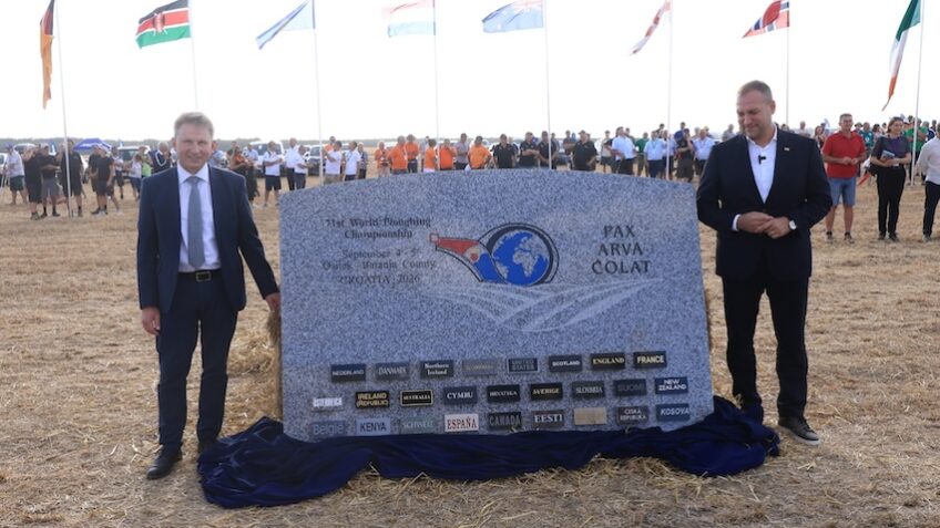 [FOTO] Otvoreno 71. Svjetsko prvenstvo u oranju: Slavonija pokazuje svijetu svoj poljoprivredni potencijal