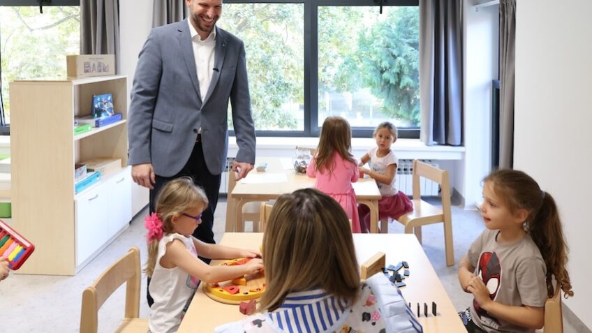 Krijesnica zasjala u novom ruhu: 136 djece vratilo se u potpuno obnovljeni vrtić
