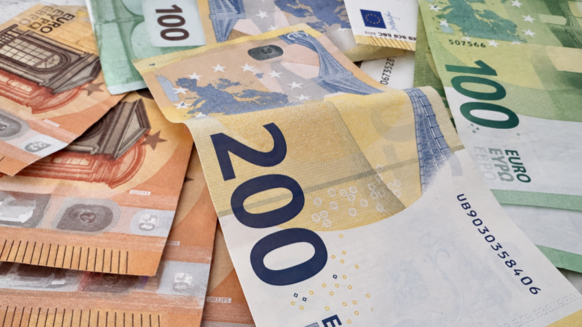 Prosječna plaća u Hrvatskoj u srpnju 1.540 eura, evo koliko je iznosila medijalna