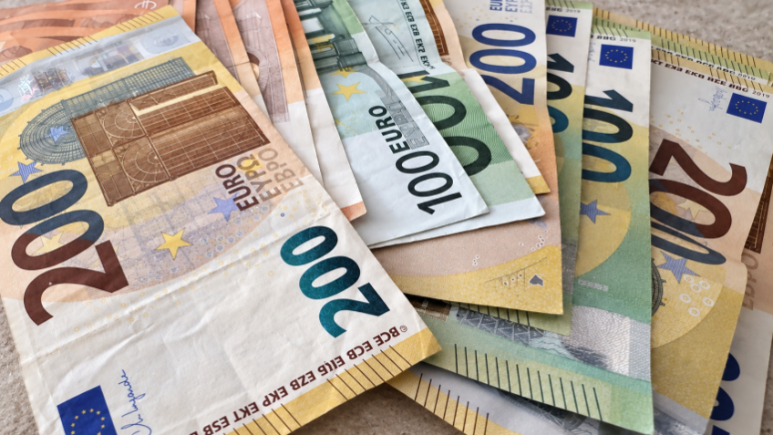 Mislila da ulaže u naftne derivate, ostala bez više od 200.000 eura