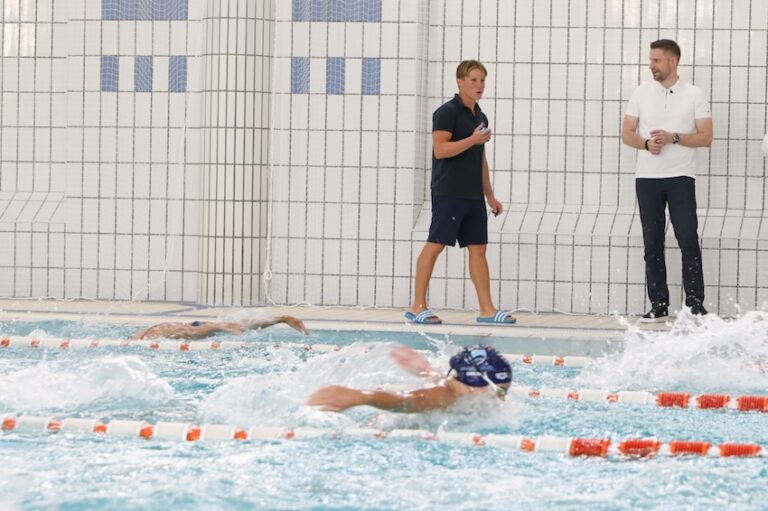 [FOTO] Nakon 28 godina stigla velika obnova: Osijek dobio bazene kakve zaslužuje, a najavljen i olimpijski!