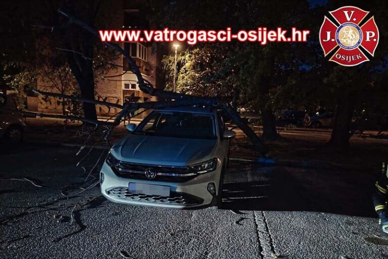 [FOTO] Snažna oluja poharala županiju: Vatrogasci imali 42 intervencije, Centar 112 zatrpan pozivima