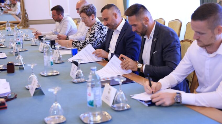 Šest općina dobiva nove semafore, a pet će imati i radare za brze vozače