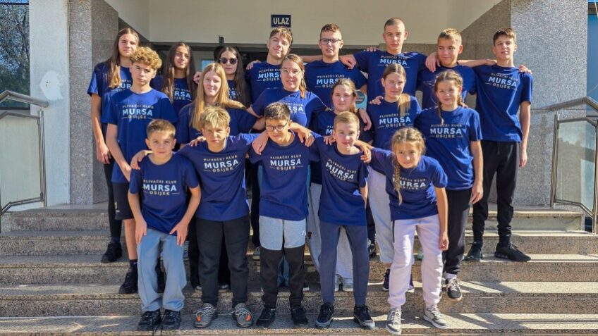 Osječki plivači briljirali u Šibeniku: 14 medalja za Mursu