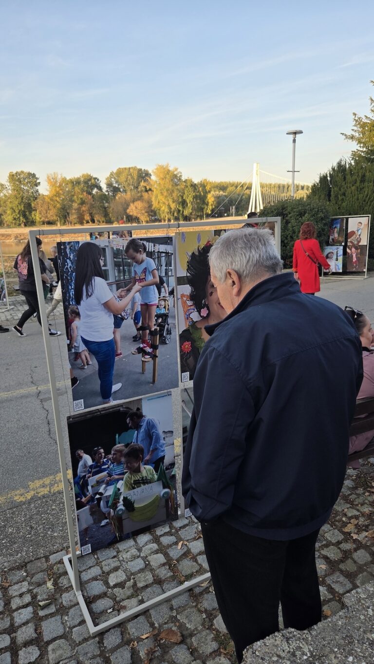 Osijek se prisjetio 22 godine Zemlje bez granica: Više od 300 fotografija vratilo uspomene