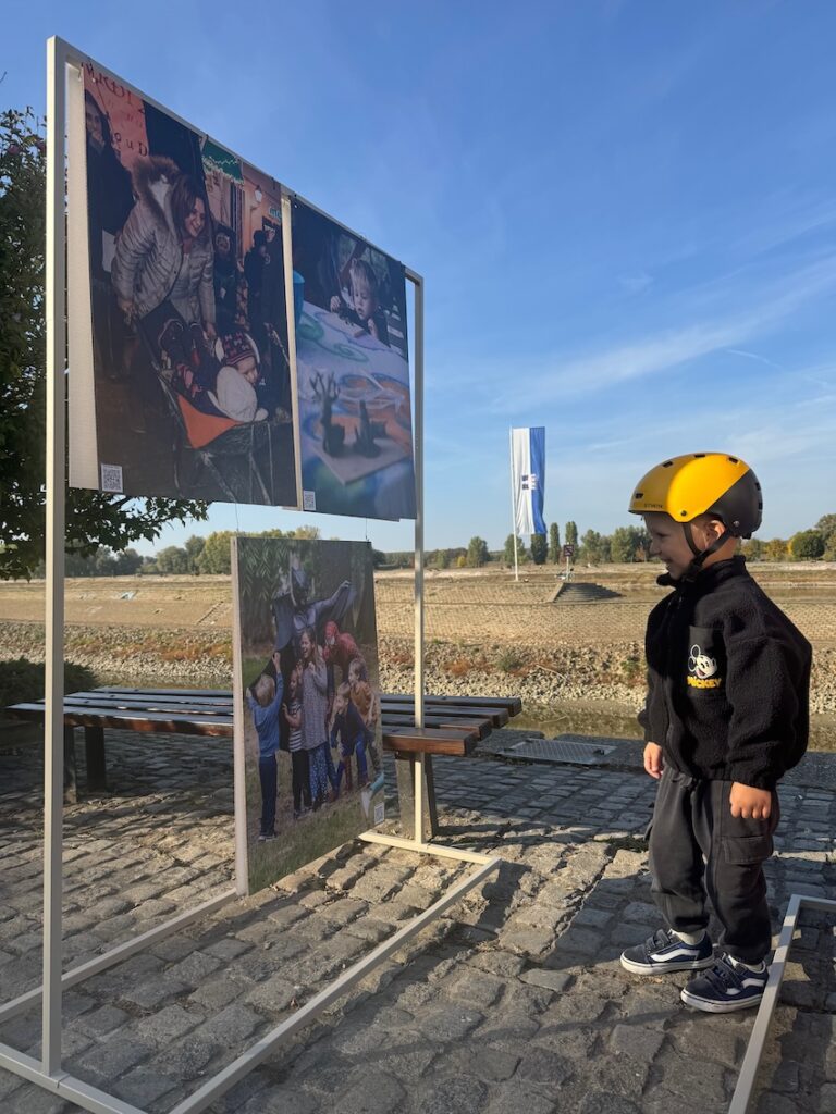 Osijek se prisjetio 22 godine Zemlje bez granica: Više od 300 fotografija vratilo uspomene