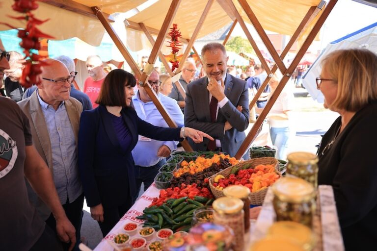 Baranja slavi svoju papriku: 17. Paprika Fest okupio proizvođače i ljubitelje domaćih okusa
